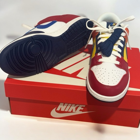 Nike Dunk Low JP Qs Midnight Navy Varsity Maize Mens Sz‎ 7.5 - Picture 2 of 5